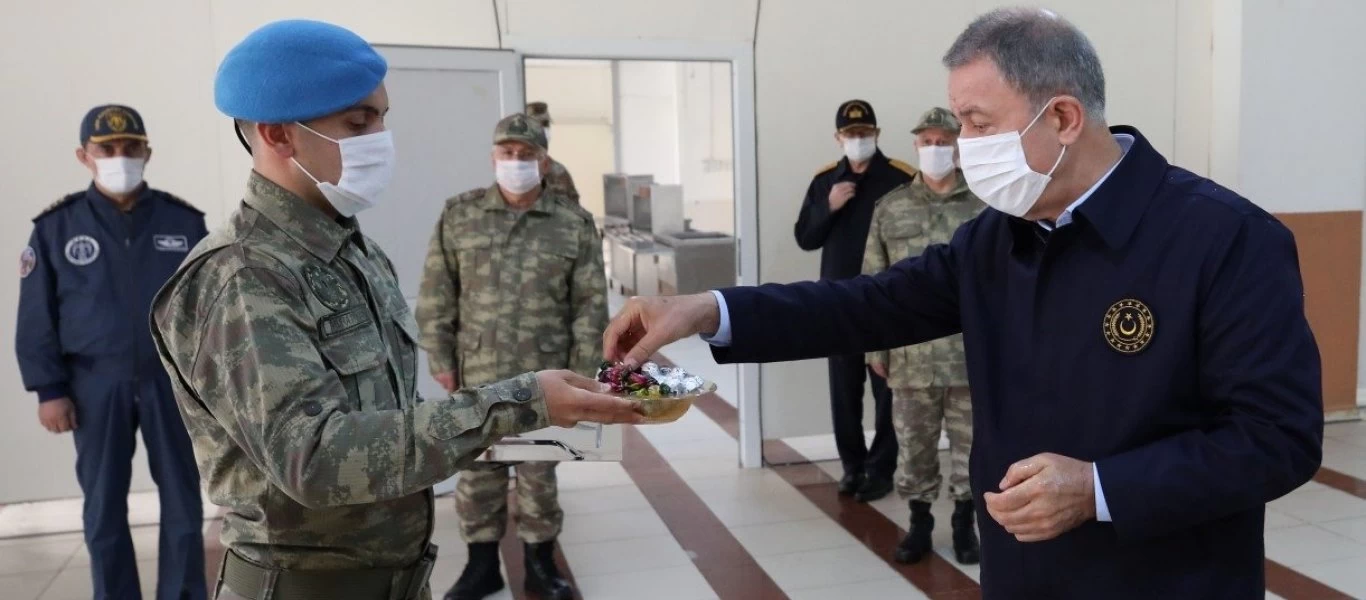 Παραλήρημα Χ.Ακάρ: «Οι Έλληνες να σωπάσουν για να μην γίνουν 